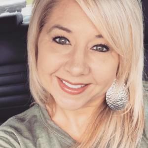 Meet your Posher, Melanie